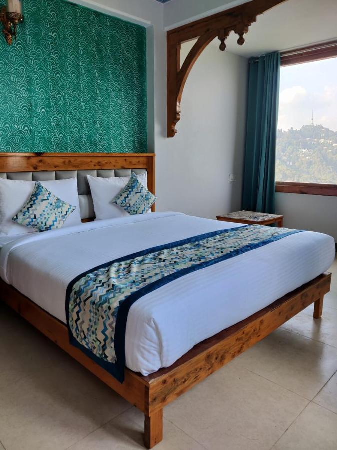 Golden Oak Bed & Breakfast Shimla Exterior photo